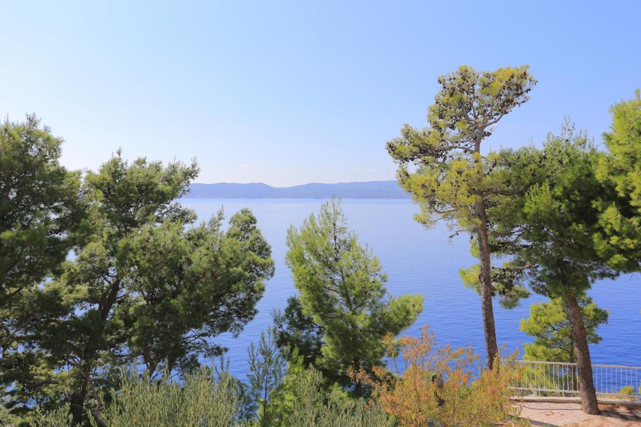 Apartments By The Sea Brela, Makarska - 6688 외부 사진