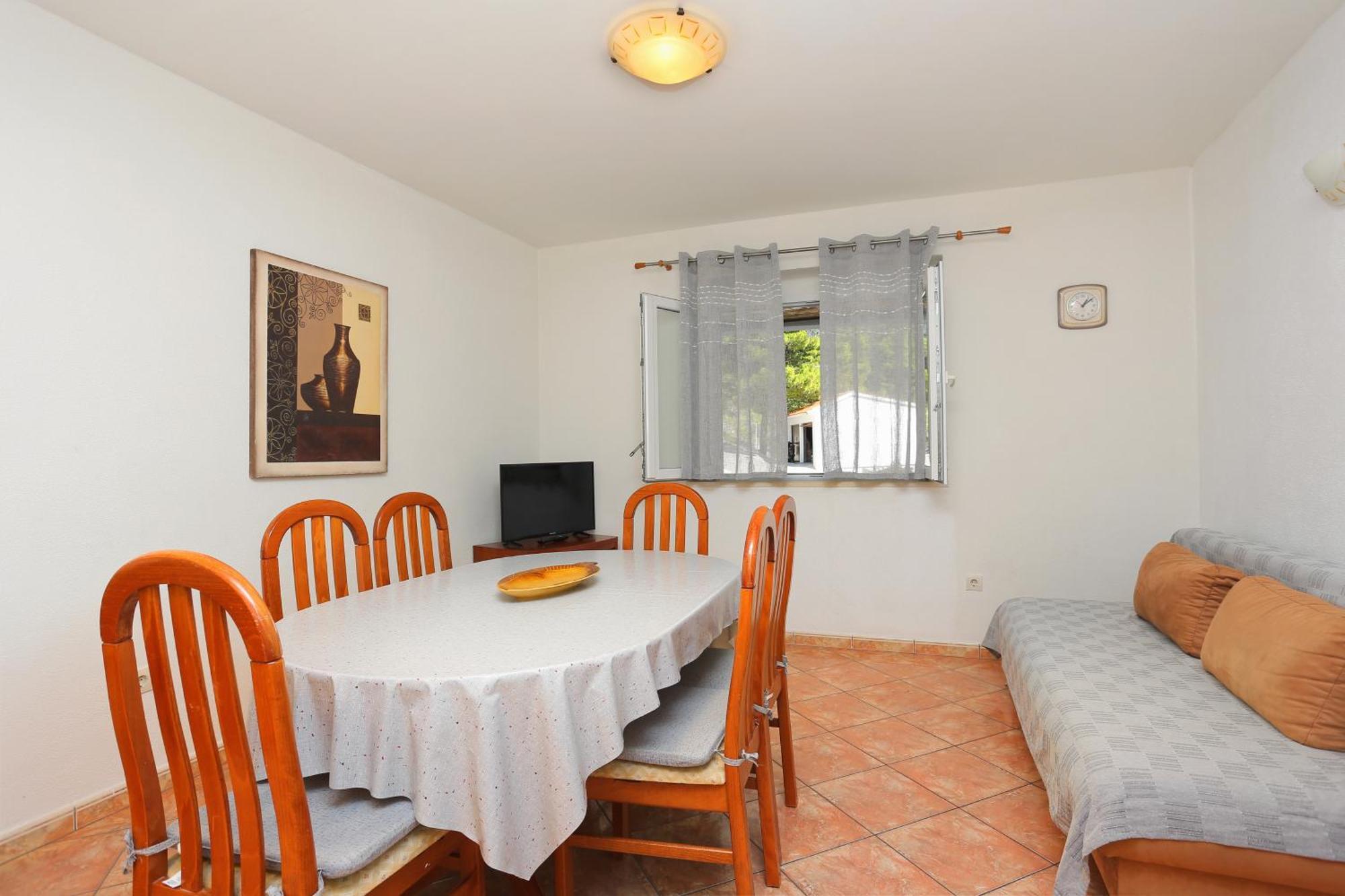 Apartments By The Sea Brela, Makarska - 6688 객실 사진